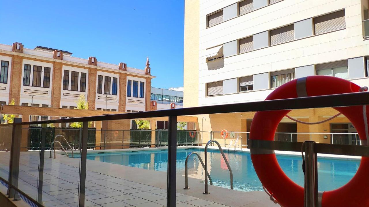On The Beach! Frente Al Paseo Maritimo, Parking Y Piscina Малага Екстериор снимка